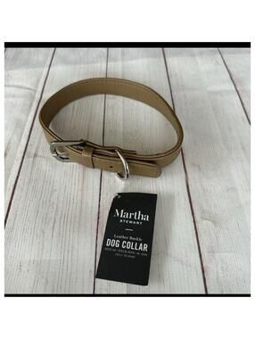NWT Martha Stewart Dog Collar Leather Buckle, neck size 18-21”